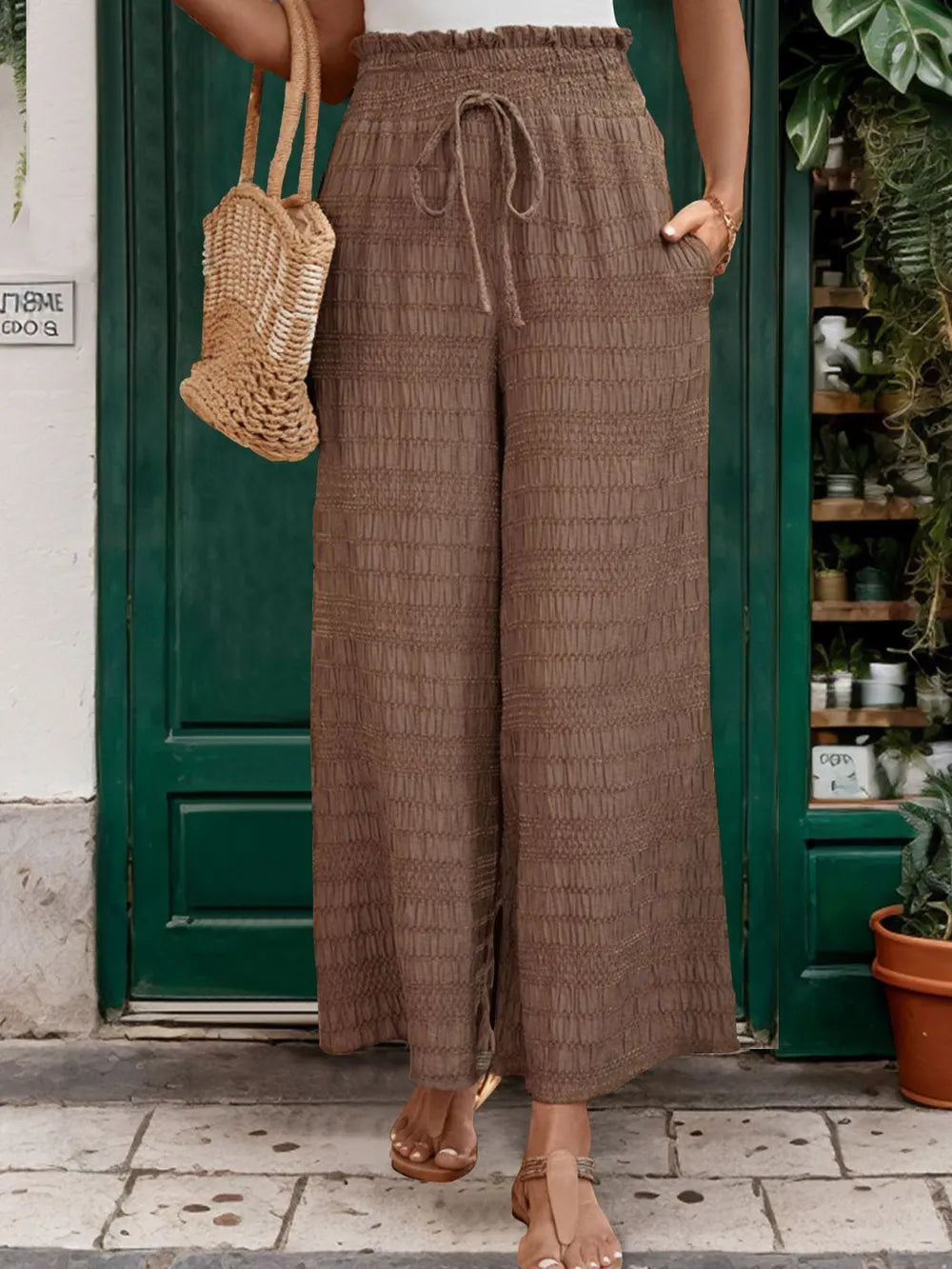 AMARA • WIDE LEG TROUSERS